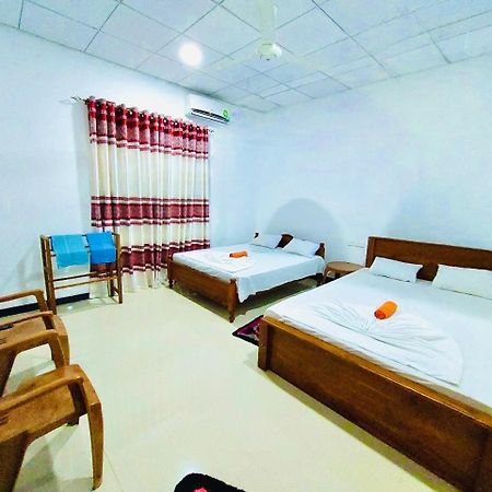 Siyapath Holiday Resort Полоннарува Экстерьер фото
