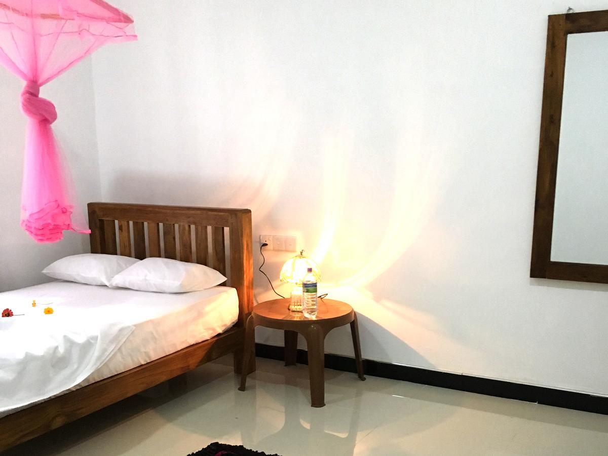 Siyapath Holiday Resort Полоннарува Экстерьер фото