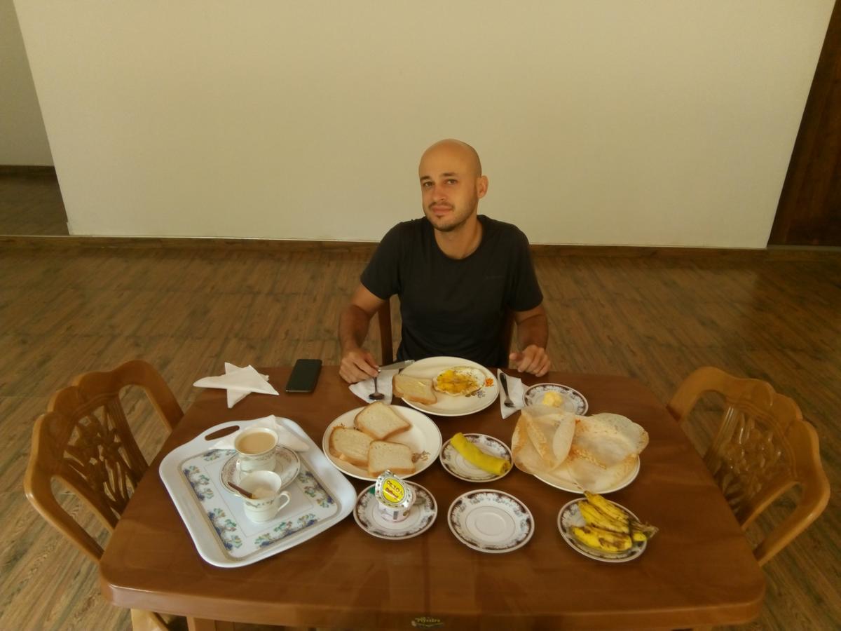 Siyapath Holiday Resort Полоннарува Экстерьер фото